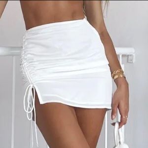 white fox boutique - effortless white cinch slit high waist rise mini skirt
